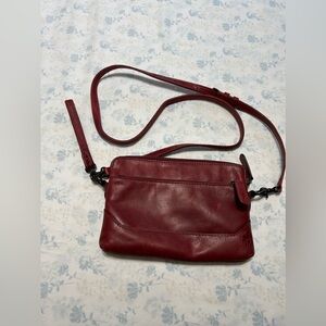FRYE red leather purse